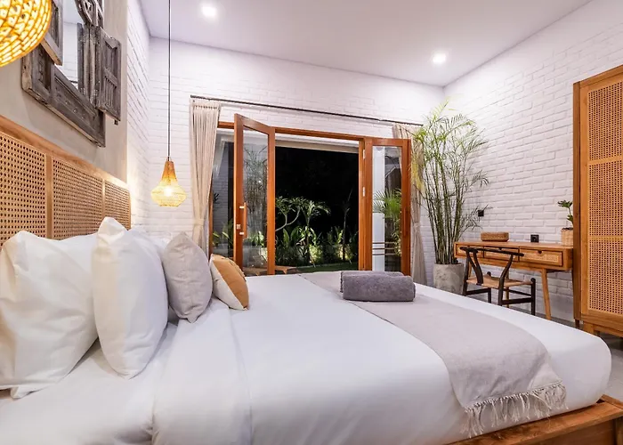 The R Samalas Holiday home